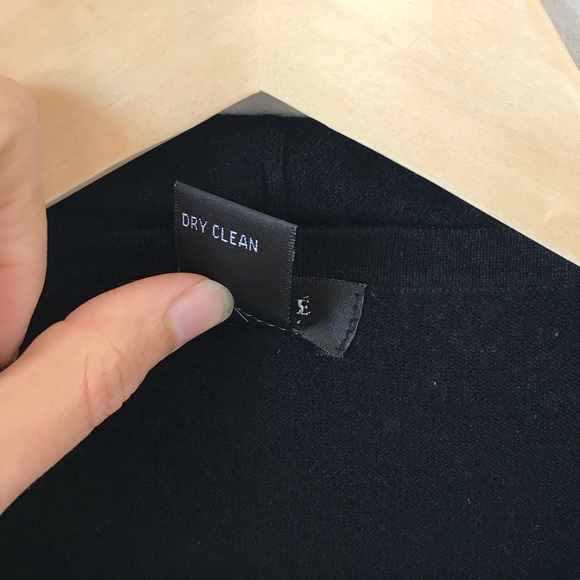 Forte Cashmere black sweater with built in vest - Picture 12 of 12